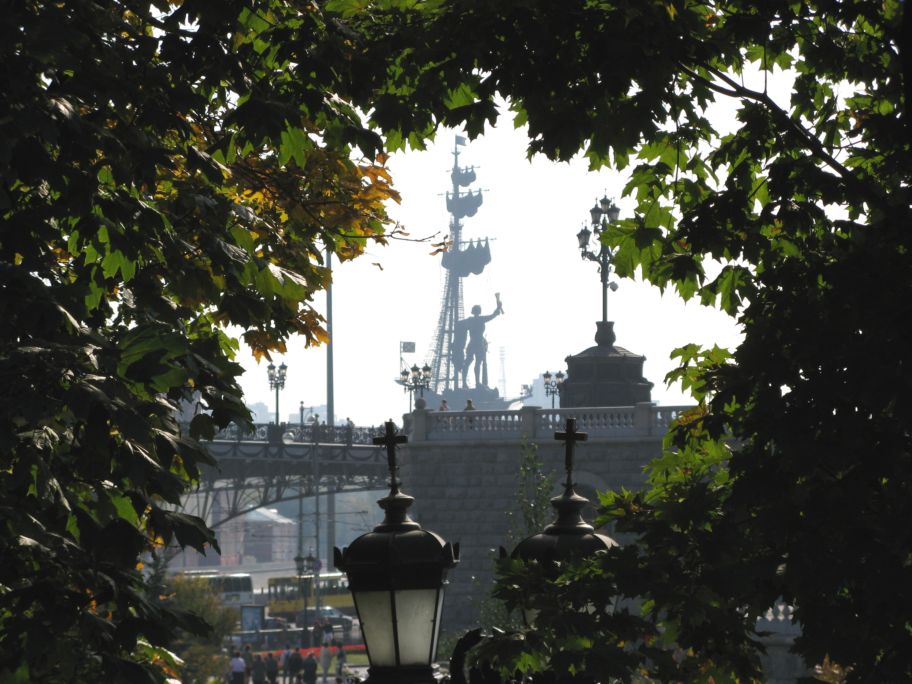 A beautiful view to one of the worlds tallest sculptures-Peter the Great